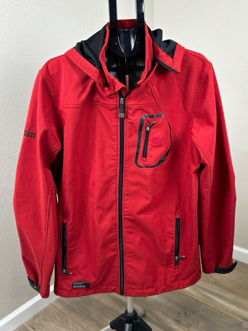 Point Zero Men’s XL Red Softshell Hooded Outdoor Full Zip Jacket